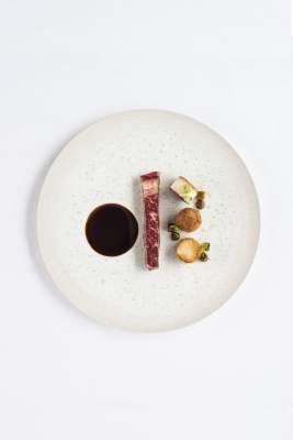 Plato del Restaurante Christophe HAY en Blois, restaurante gastronómico del Valle del Loira